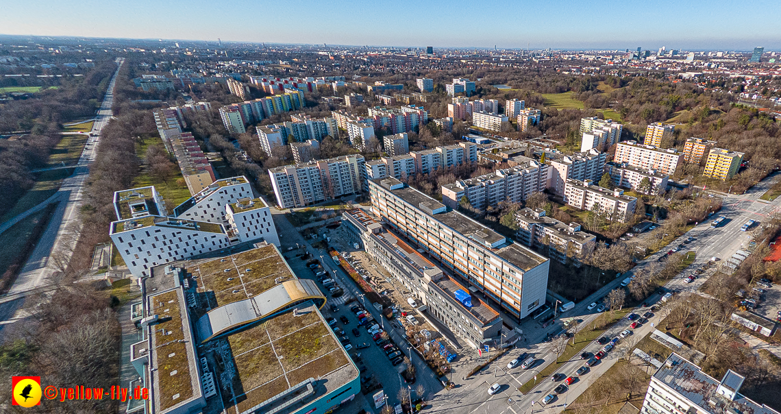 07.02.2023 - Luftbilder vom Plettzentrum in Neuperlache